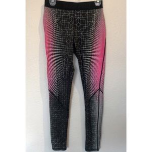 Nike Pro geometric design leggings